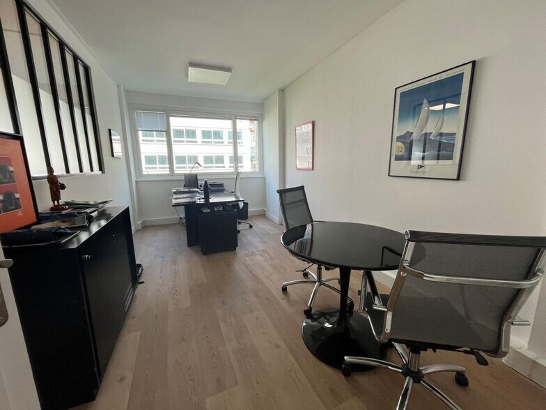 171 Ter Avenue Charles De Gaulle, Neuilly-sur-Seine à louer - Photo intérieure – Image 2 sur 5