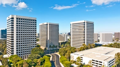 3 Park Plaza, Irvine, CA - VUE AÉRIENNE  vue de carte - Image1