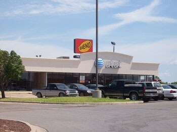 502-504 Shawnee Mall Dr, Shawnee, OK à vendre - Photo de l’immeuble – Image 3 sur 3