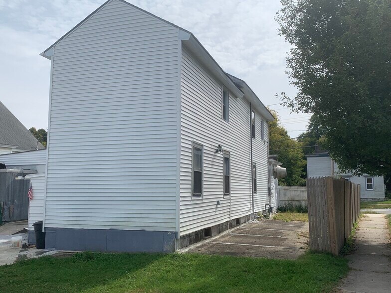 334 Columbus Ave, Pittsfield, MA à vendre - Photo de l’immeuble – Image 2 sur 41