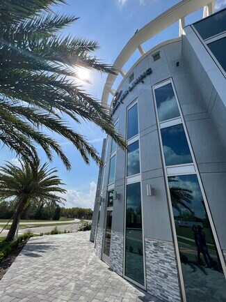 Plus de détails pour 13704 Village Lakeview Ave, Windermere, FL 34786, Windermere, FL - Bureau à louer