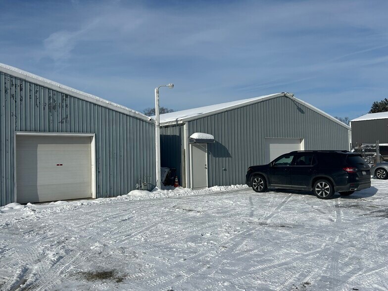 55955 Hoosier Ave, Mishawaka, IN à vendre - Photo de l’immeuble – Image 2 sur 6
