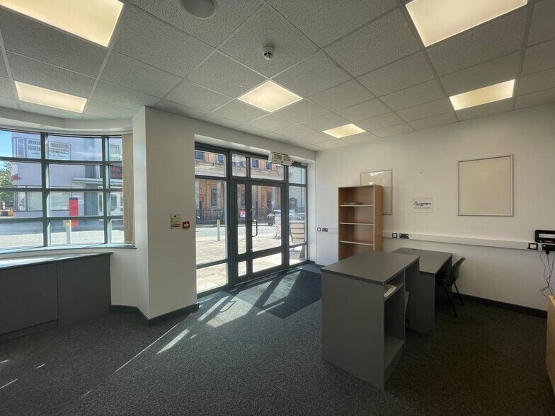 12 Albion St, Stoke On Trent à louer - Photo de l’immeuble – Image 3 sur 22