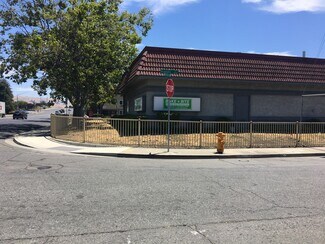 Plus de détails pour 2294 Industrial Pky W, Hayward, CA - Local commercial à louer