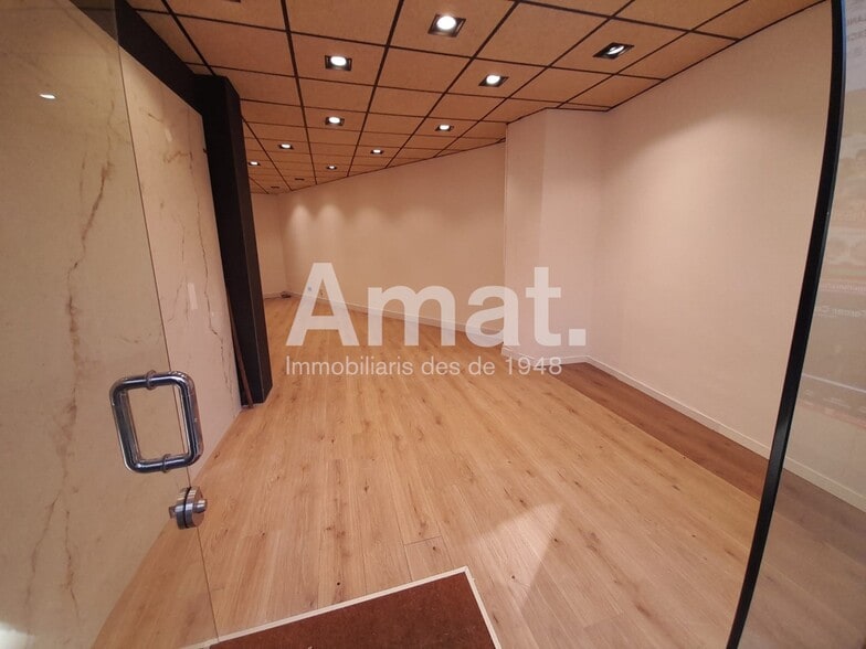 Immeuble residentiel dans Barcelone, Barcelona à vendre - Photo intérieure – Image 3 sur 3