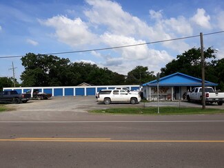 Plus de détails pour 22051 Hwy 90, Bedias, TX - Spécialisé à vendre