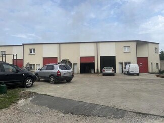 Plus de détails pour Industriel/Logistique à louer