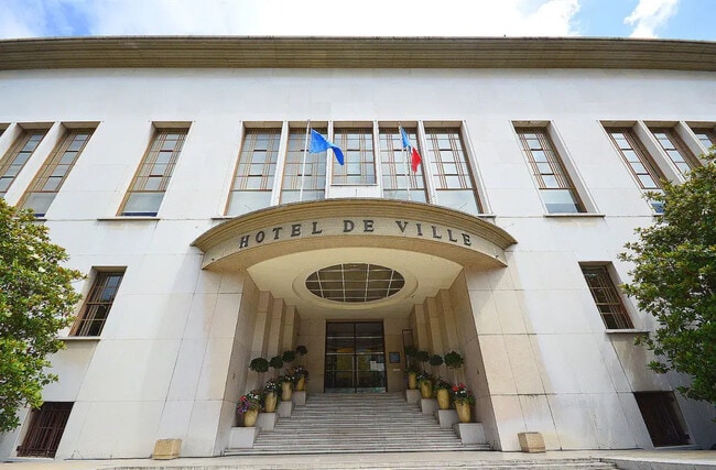 Plus de détails pour Local commercial à louer