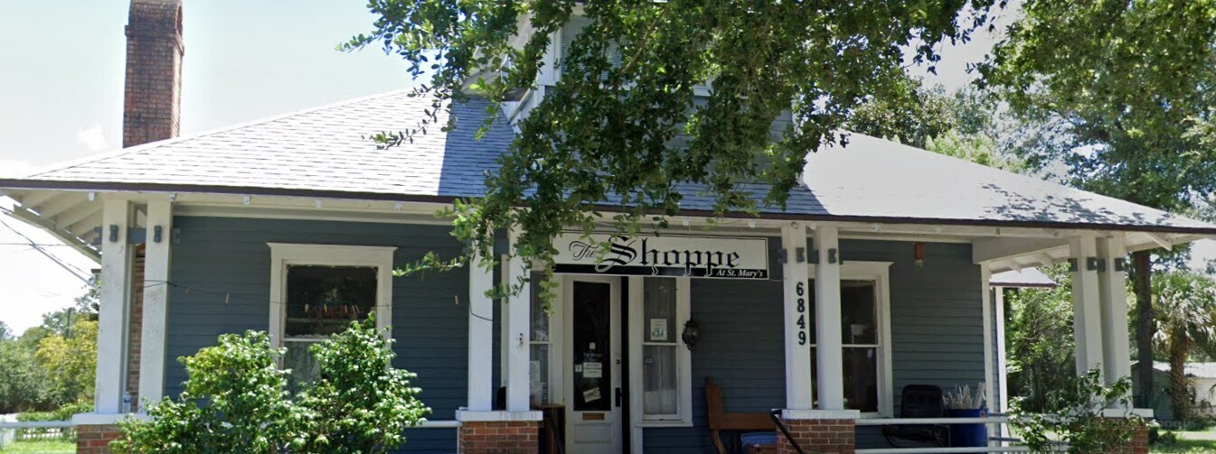 6849 Oak St, Milton, FL à louer Photo de l’immeuble– Image 1 sur 17