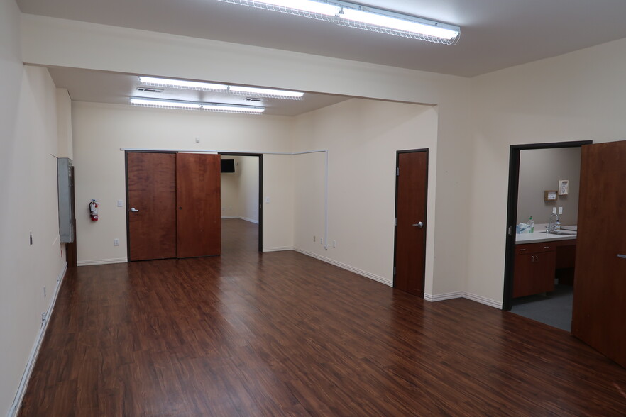 2300 Rockbrook Dr, Lewisville, TX à louer - Photo intérieure – Image 3 sur 4