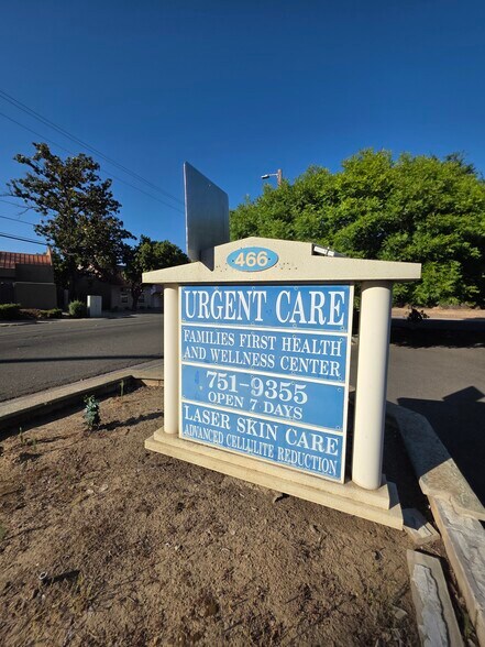 466 Del Norte Ave, Yuba City, CA à vendre - Photo de l’immeuble – Image 3 sur 22