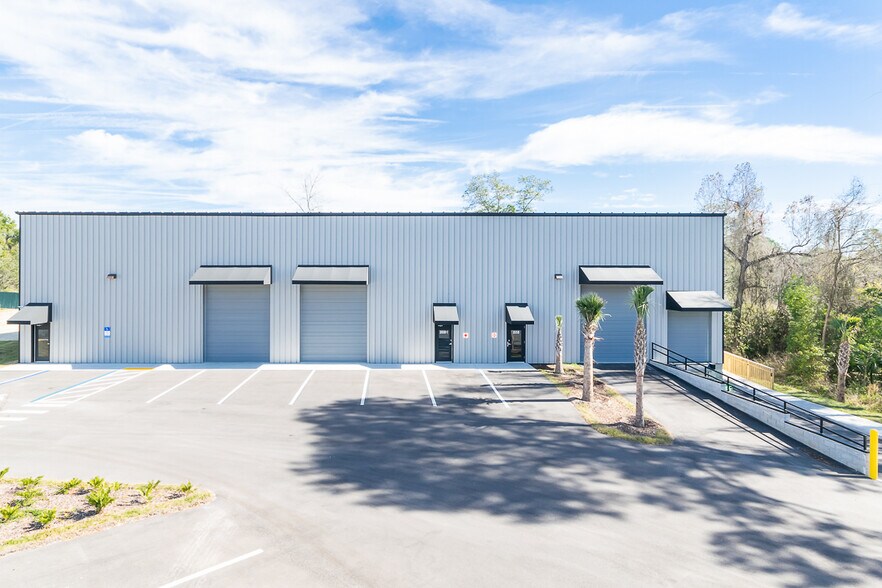 3558 Masters Rd, Jacksonville, FL à louer - Photo de l’immeuble – Image 1 sur 20