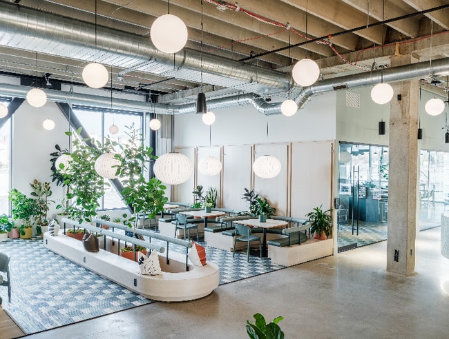 Plus de détails pour 395 Bannock St, Boise, ID - Coworking à louer