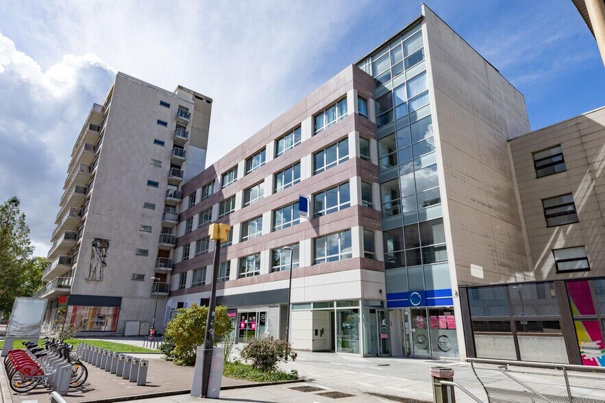 7 Rue Jeanne D'Arc, Rouen à louer - Photo de l’immeuble – Image 2 sur 20
