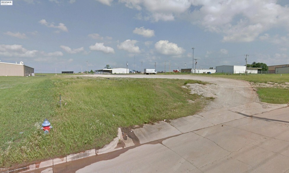 3515 N Park Dr, Stillwater, OK à louer - Photo principale – Image 1 sur 4