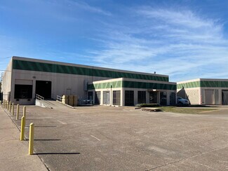 Plus de détails pour 4731 Darien St, Houston, TX - Industriel/Logistique à louer
