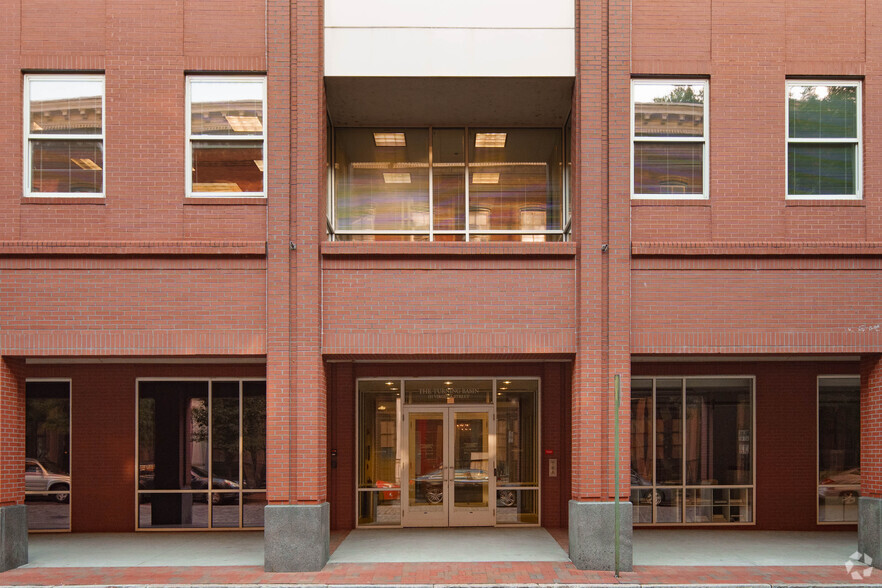 111 Virginia St, Richmond, VA à louer - Photo de l’immeuble – Image 2 sur 6