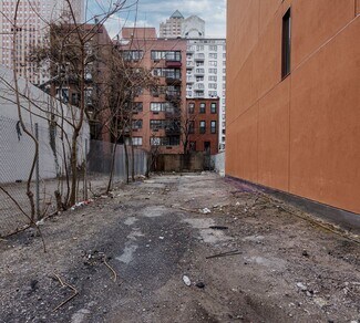 Plus de détails pour 352 W 52nd St, New York, NY - Terrain à vendre