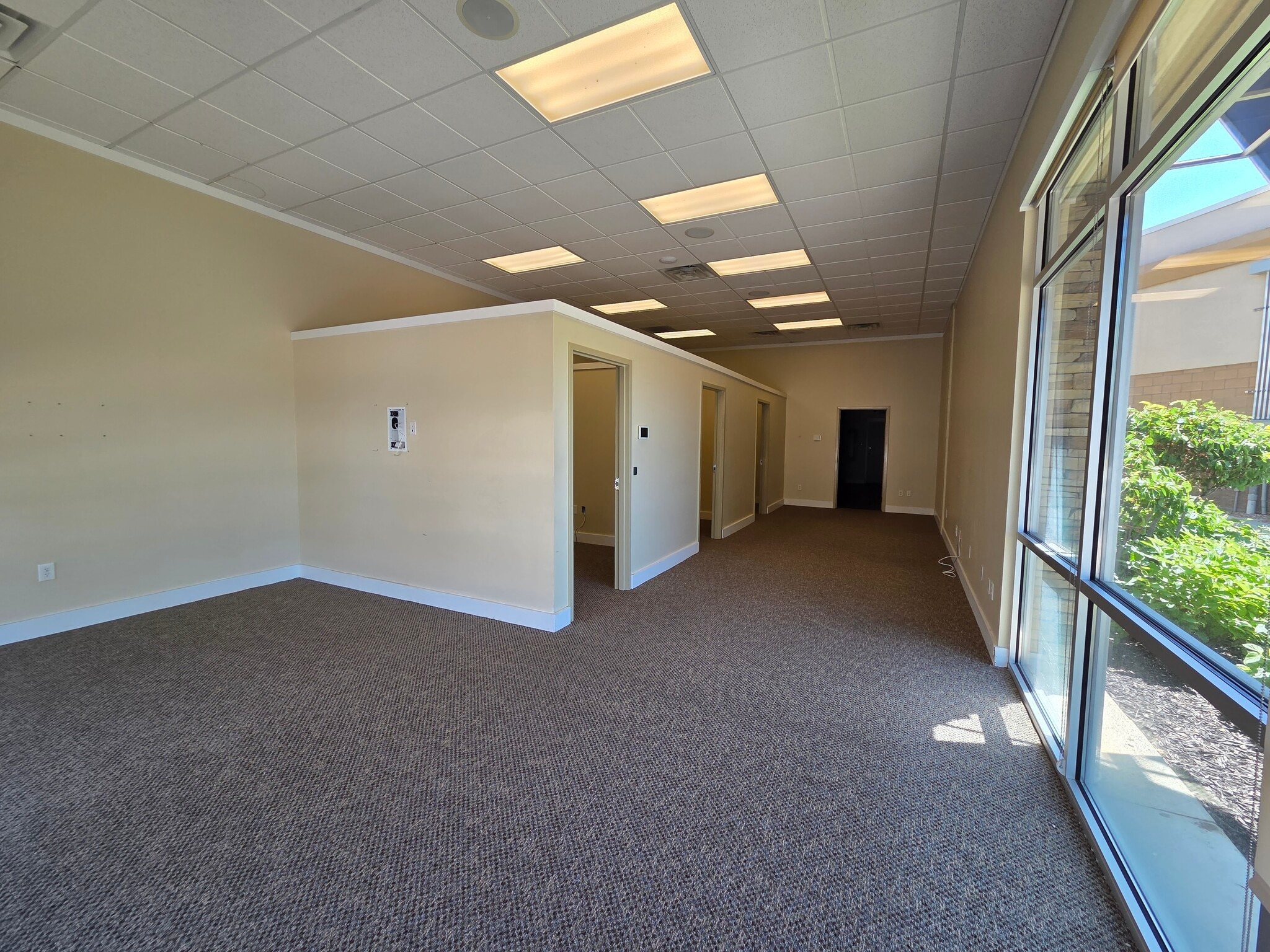 5600 S Harrison Blvd, South Ogden, UT à louer Photo intérieure– Image 1 sur 2