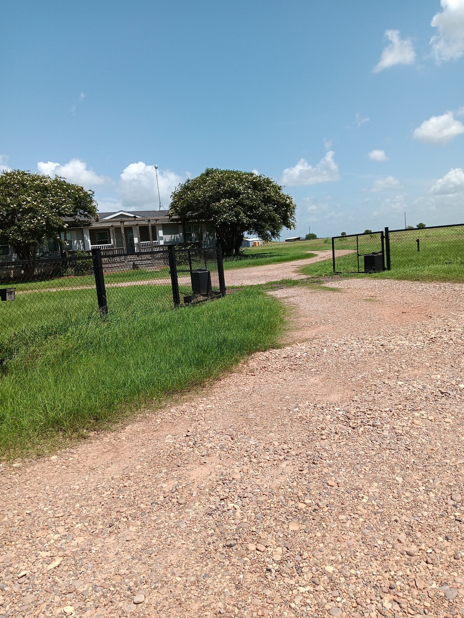 490 Adcock Ranch Rd, Victoria, TX à vendre Photo principale– Image 1 sur 5