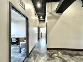 8301 W 125th St, Overland Park, KS à louer Photo intérieure– Image 1 sur 8