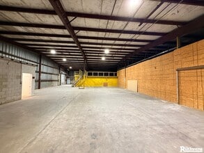 1042 Hoover Rd, Winter Haven, FL à louer Photo intérieure– Image 1 sur 10