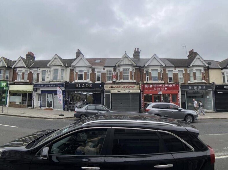 169 South Ealing Rd, Londres à vendre - Photo de l’immeuble – Image 2 sur 2
