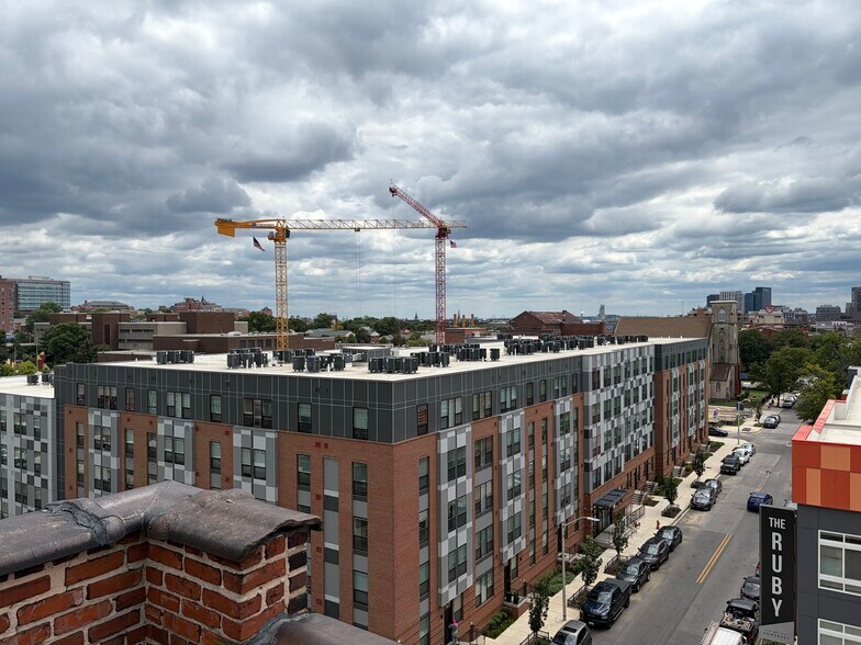 600 Aisquith St, Baltimore, MD à vendre - Photo de l’immeuble – Image 3 sur 27