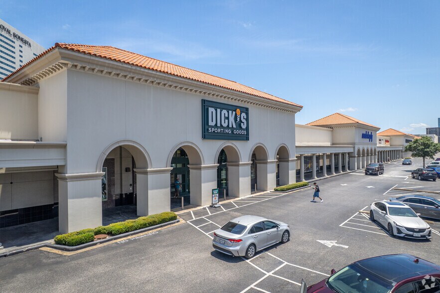 2019-2521 Post Oak Blvd, Houston, TX à louer - Photo de l’immeuble – Image 3 sur 5