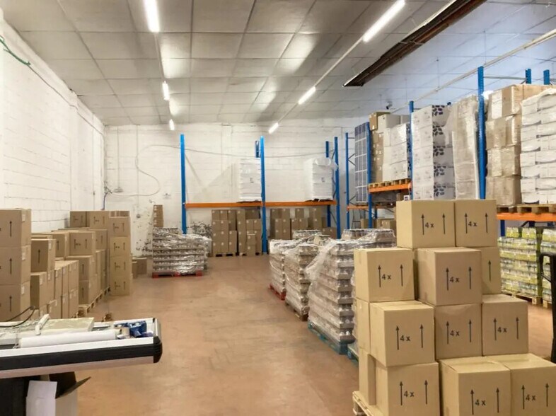 Bureau dans Ingré à louer - Photo intérieure – Image 2 sur 10