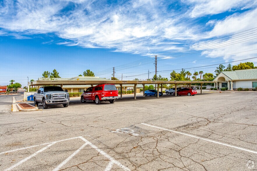 3511 E Harmon Ave, Las Vegas, NV à vendre - Photo de l’immeuble – Image 2 sur 30