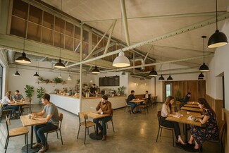 Plus de détails pour 315 N Lemon St, Fullerton, CA - Local commercial à louer