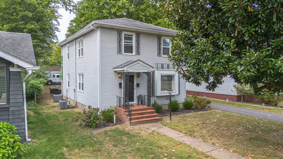 413 W Jefferson St, Paducah, KY à vendre - Photo principale – Image 1 sur 1