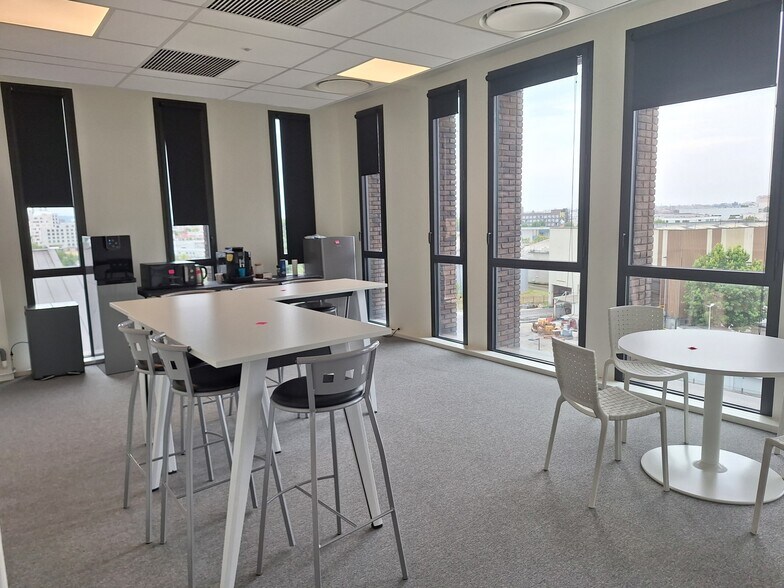 171 Rue Lucien Faure, Bordeaux à louer - Photo de l’immeuble – Image 2 sur 9