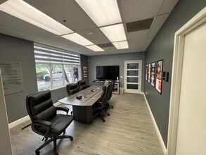 999 Stinson Way, West Palm Beach, FL à louer Photo intérieure– Image 1 sur 6