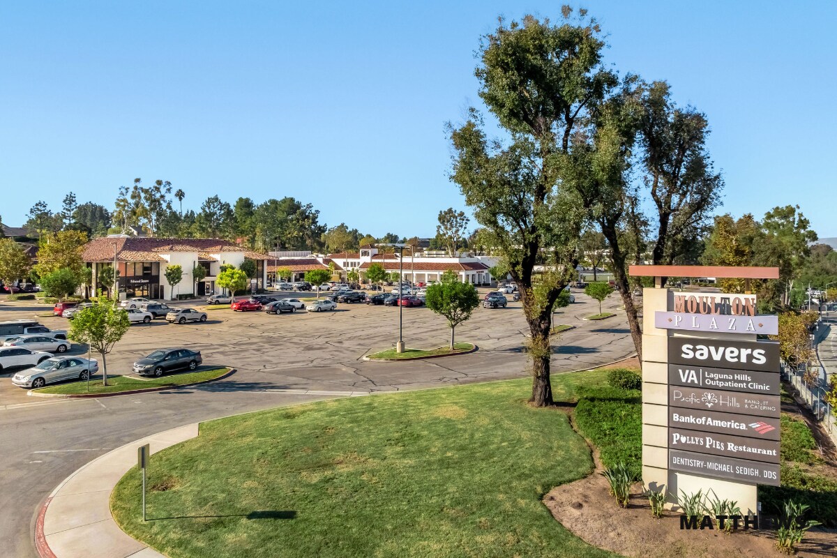 23547-23641 Moulton Pky, Laguna Hills, CA à louer Photo de l’immeuble– Image 1 sur 4