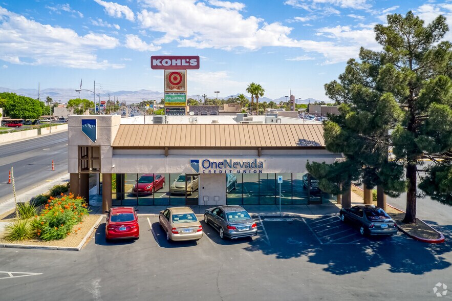 1292 S Nellis Blvd, Las Vegas, NV à vendre - Photo de l’immeuble – Image 3 sur 8