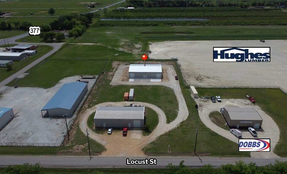 490 Locust St, Whitesboro, TX à louer - Photo de l’immeuble – Image 3 sur 15