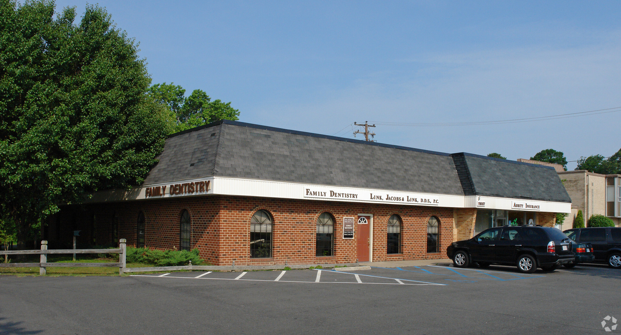 11007 Warwick Blvd, Newport News, VA à louer Photo principale– Image 1 sur 7