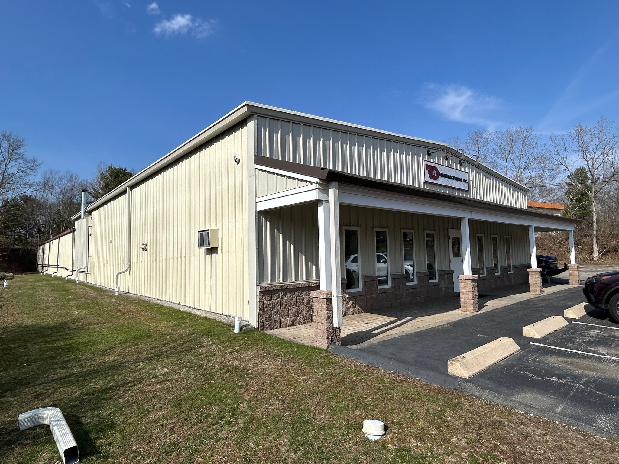 6 Colton Rd, East Lyme, CT à louer Photo intérieure– Image 1 sur 5