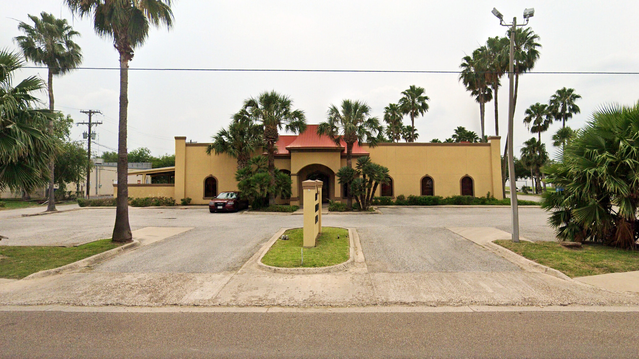 6521 N 10th St, McAllen, TX à louer Photo de l’immeuble– Image 1 sur 7