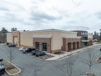 Plus de détails pour 3 Hawes Way, Stoughton, MA - Local commercial à louer