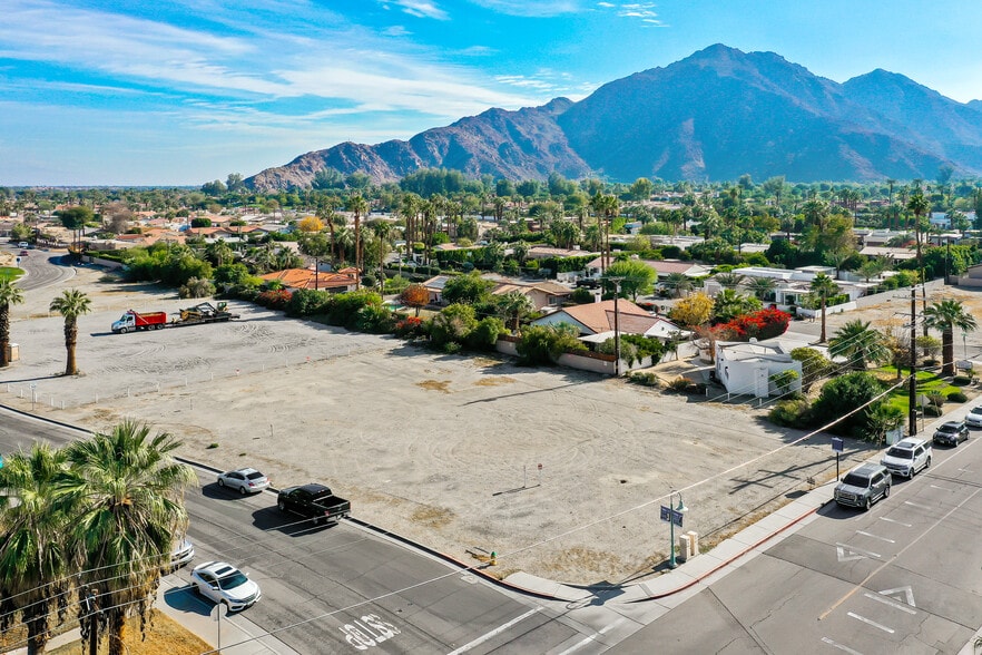 78181 Avenida La Fonda, La Quinta, CA à vendre - Aérien – Image 1 sur 3