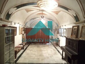 Local commercial dans Cáceres, Cáceres à louer Photo intérieure– Image 2 sur 3