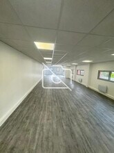 Industriel/Logistique dans Orly à vendre Photo intérieure– Image 2 sur 9