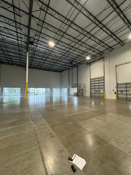1451 Ocoee Apopka Rd, Apopka, FL à louer - Photo intérieure – Image 2 sur 7