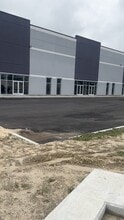 1700 Lakewood Rd, Toms River, NJ à louer - Vidéo sur l’annonce professionnelle 
