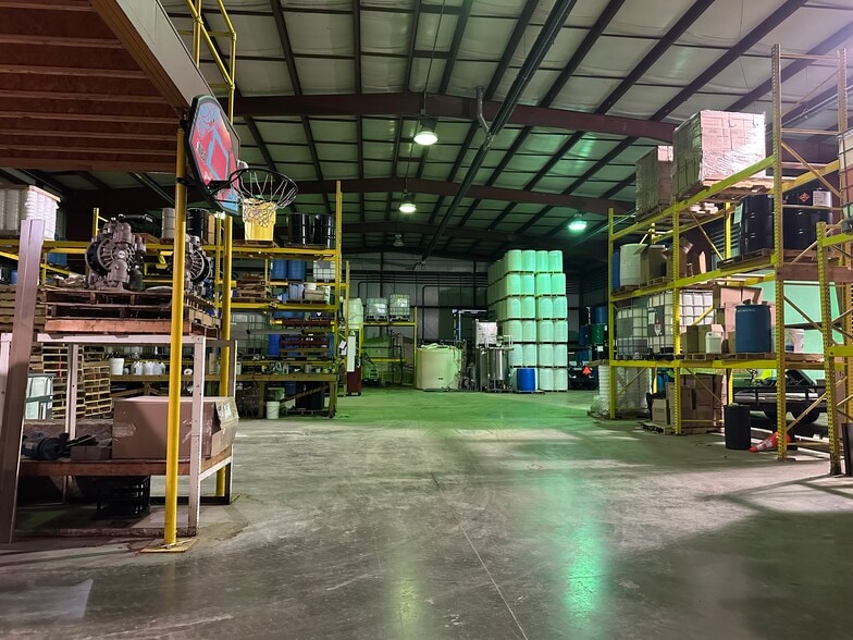 160 S Locust St, Chebanse, IL à vendre - Photo intérieure – Image 2 sur 16