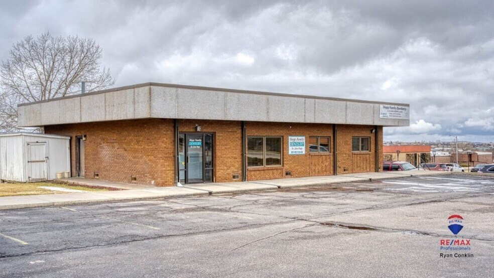 1313 W 4th St, Gillette, WY à vendre - Photo principale – Image 1 sur 39