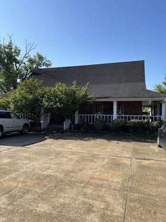 Plus de détails pour 915 W Main St, Tupelo, MS - Local commercial à vendre